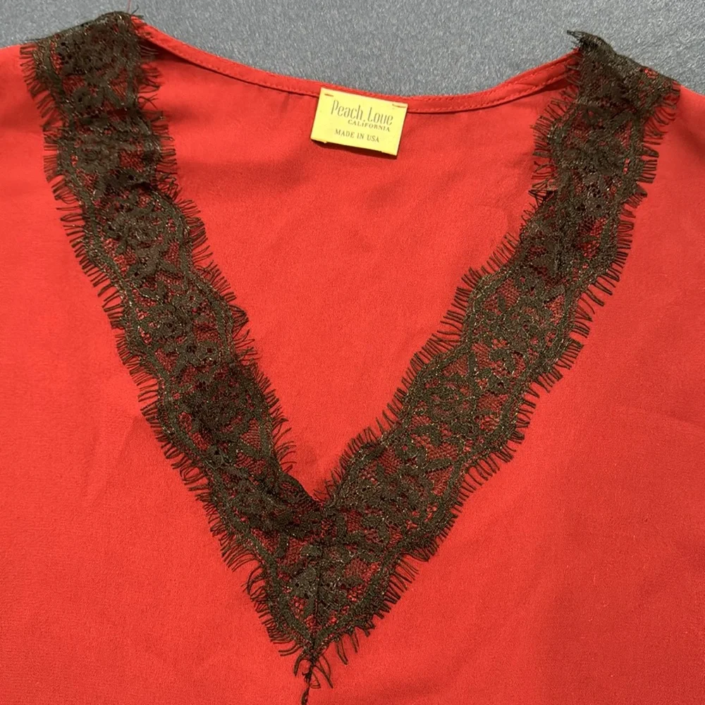 Maroon blouse - Picture 3 of 3